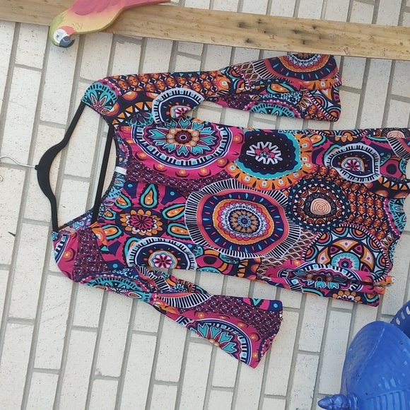 Cezanne Tunic top - Picture 2 of 11